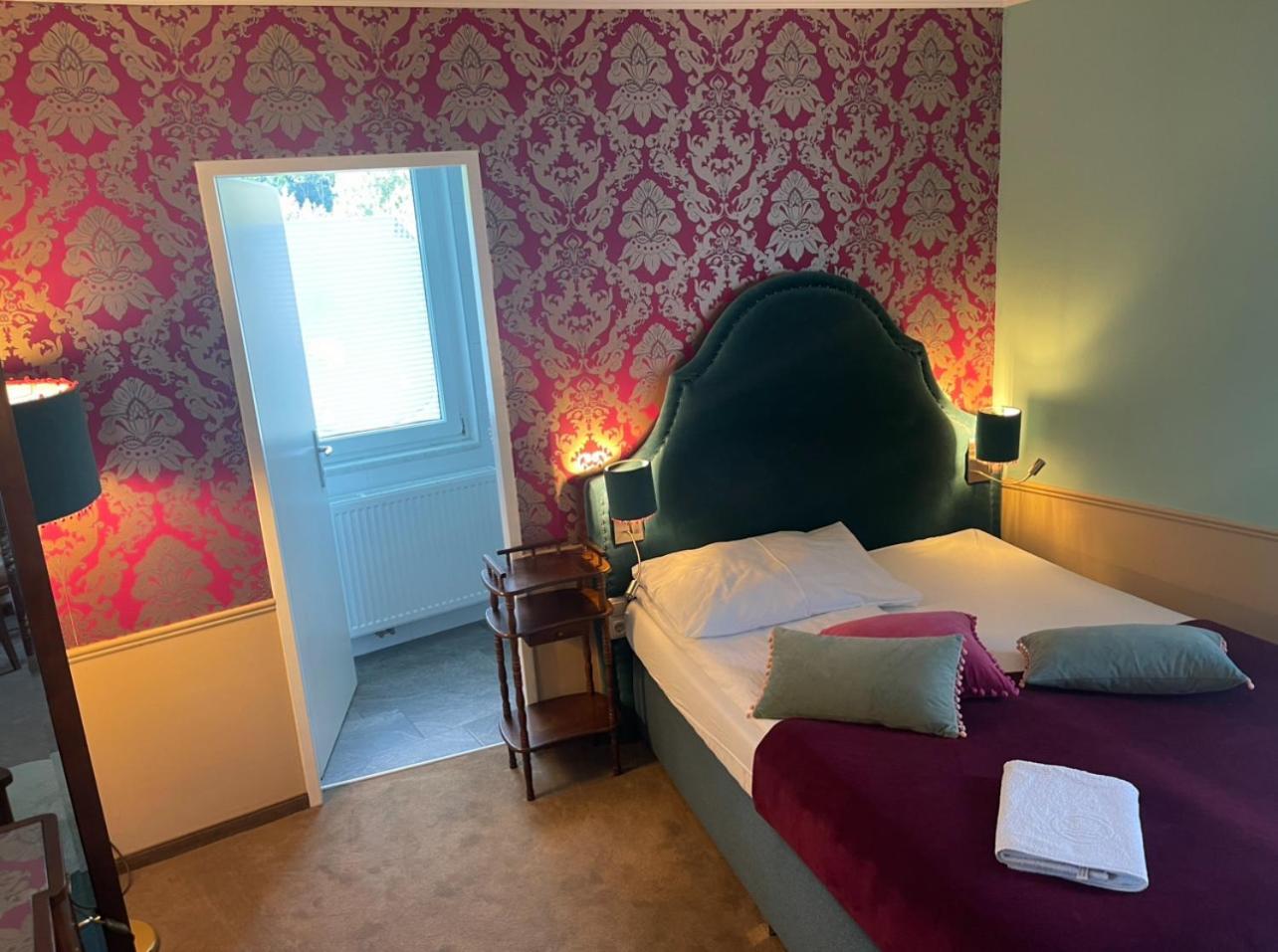 Corso, Zimmer & Fruehstueck Pressbaum Εξωτερικό φωτογραφία